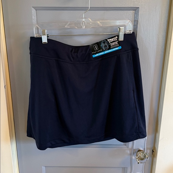 PGA Tour Navy Stretch Skort - Picture 1 of 6